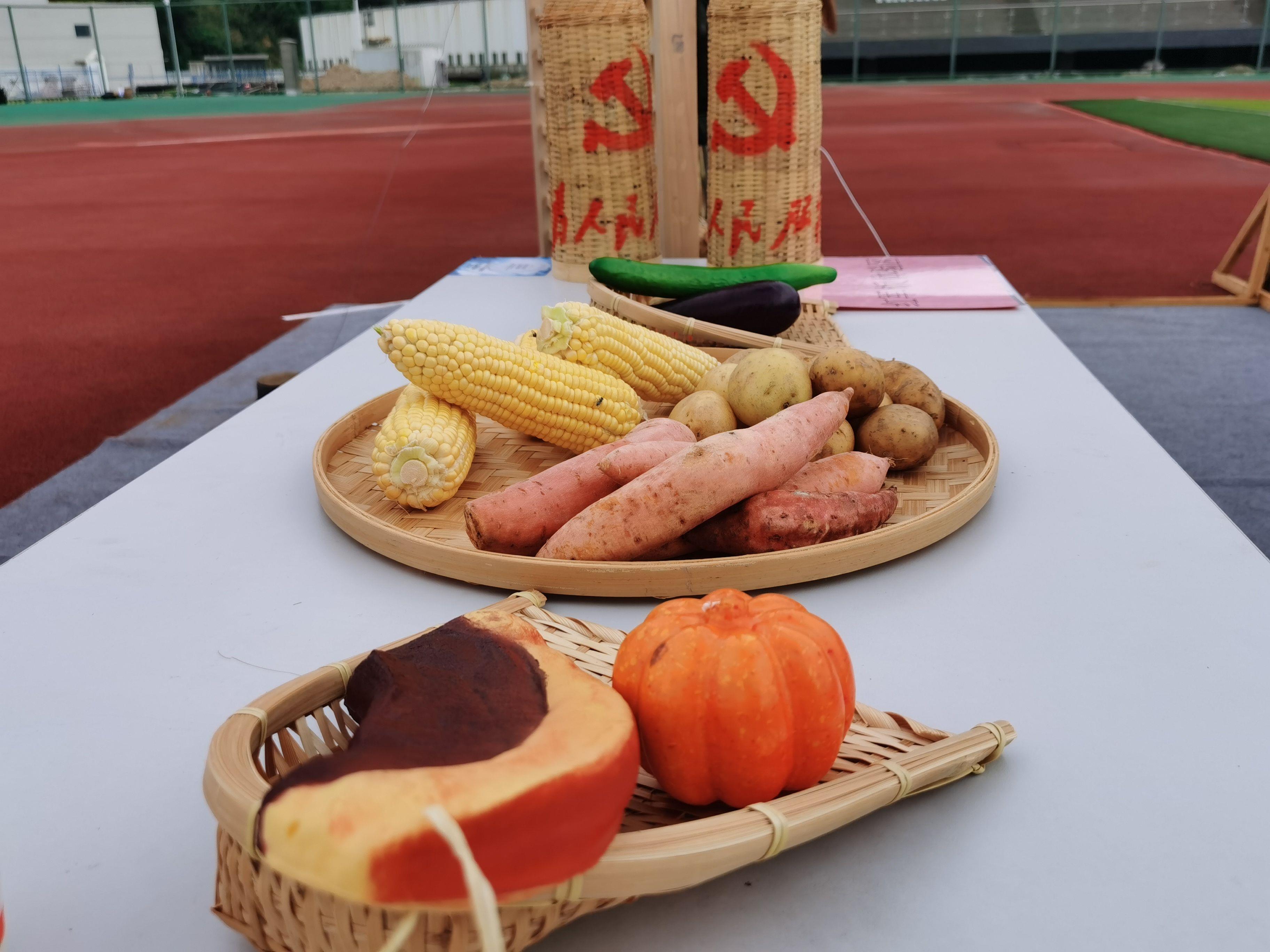 特色红军餐,忆苦思甜饭——凯利餐饮宁德分公司开展红军饭体验活动2